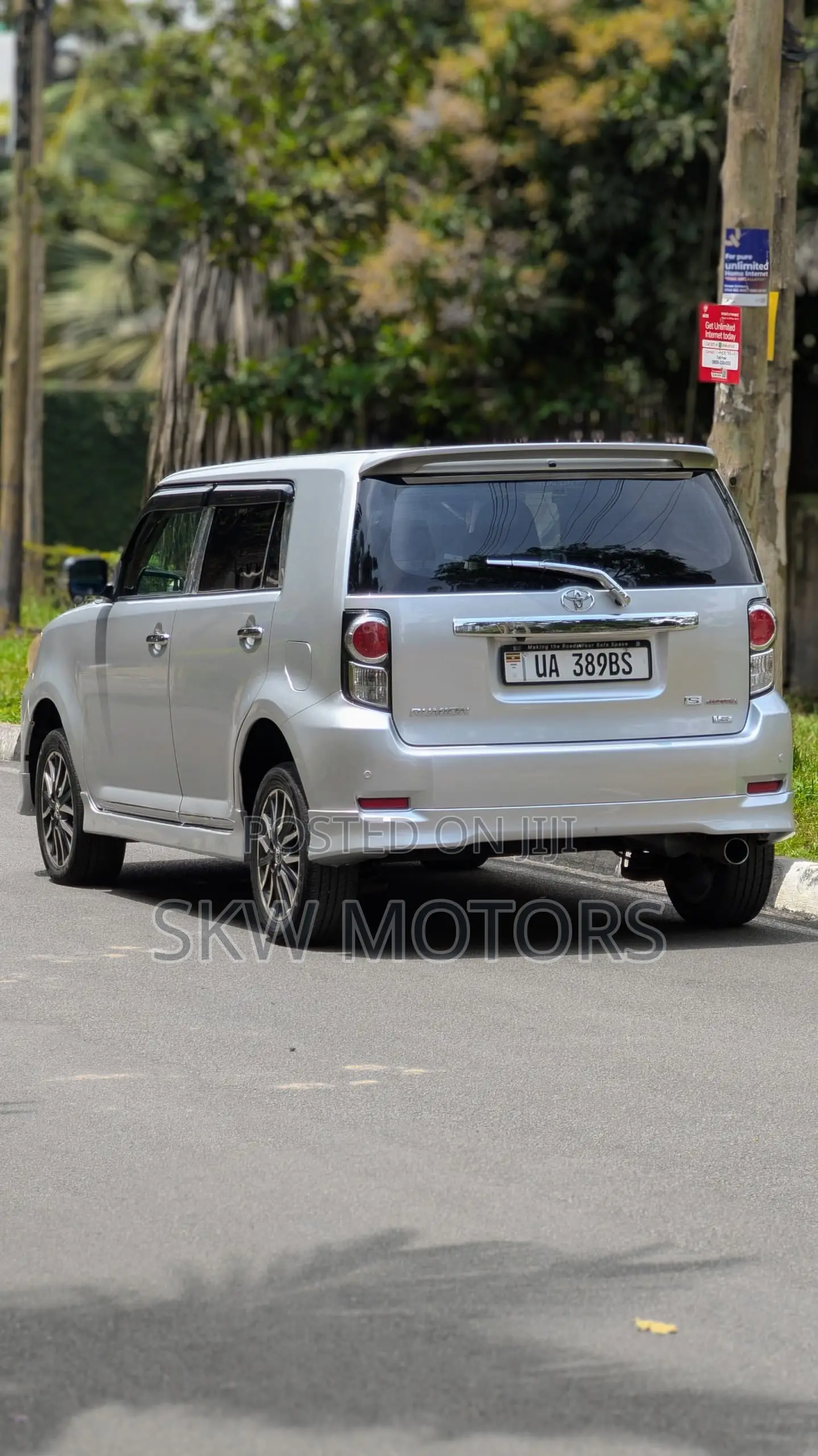 Toyota Corolla Rumion 2010 White