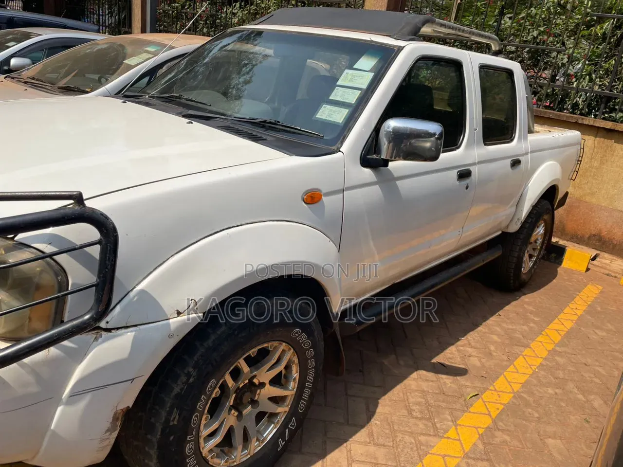 Nissan Hardbody 2002 White