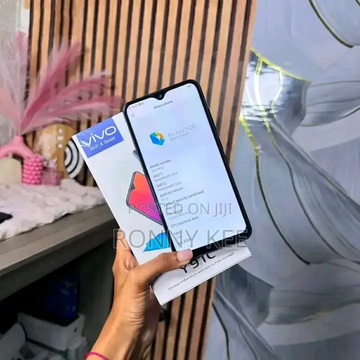 Vivo Y91c 32 GB Purple
