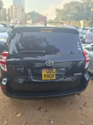 Toyota RAV4 2010 Black