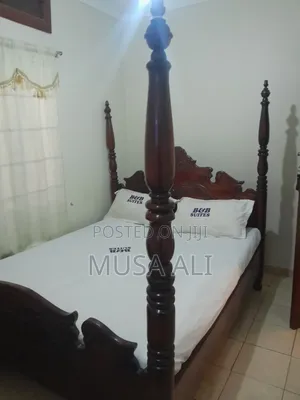 Furnished 12bdrm House in Mutundwe Village, Makindye for rent