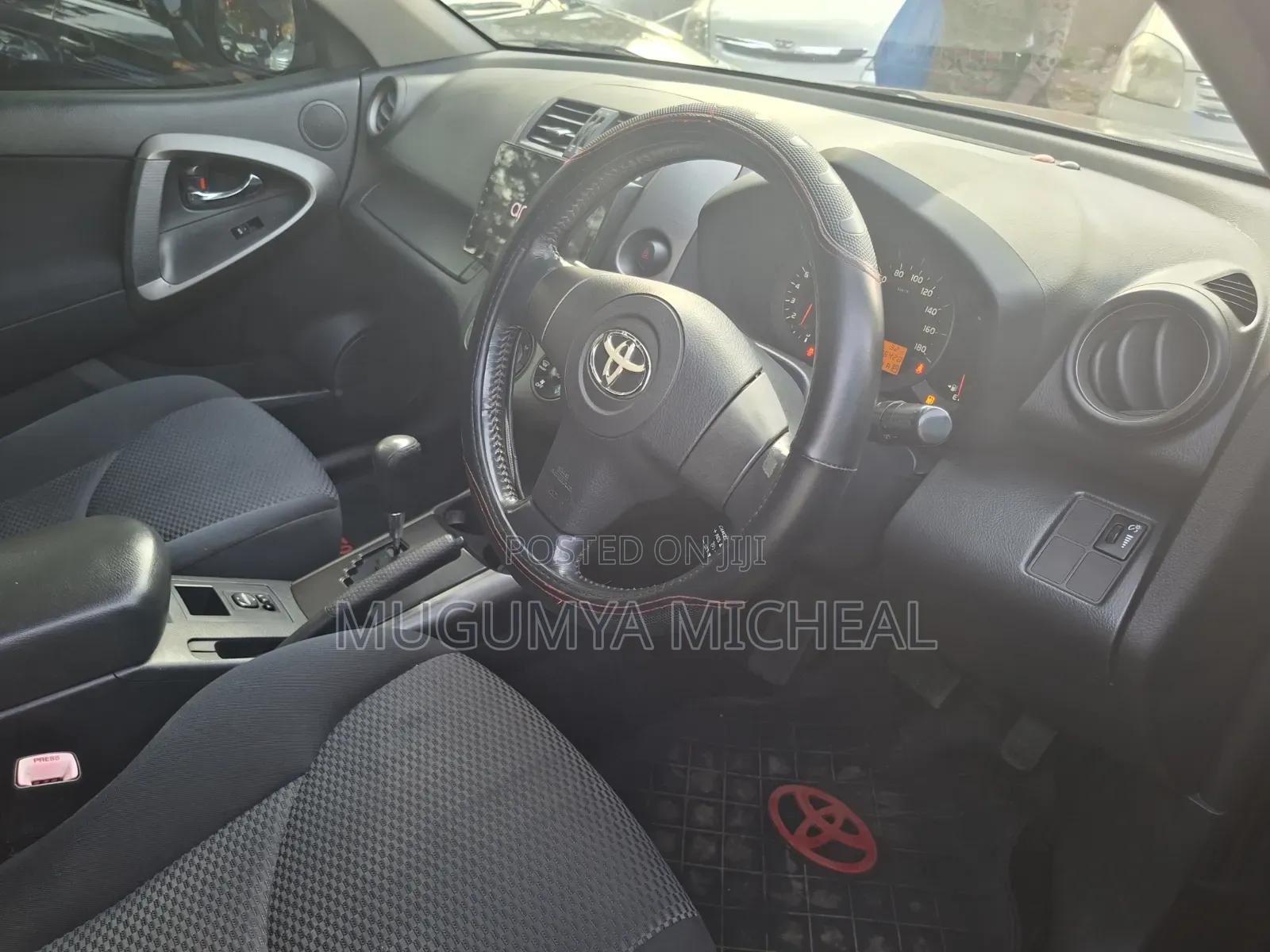 Toyota RAV4 2010 Black