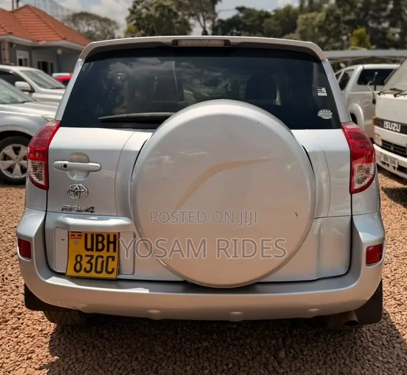 Toyota RAV4 2007 Silver