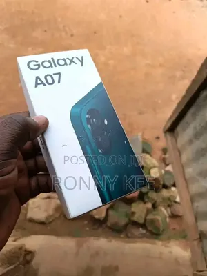 New Samsung Galaxy A07 5G 128 GB Green