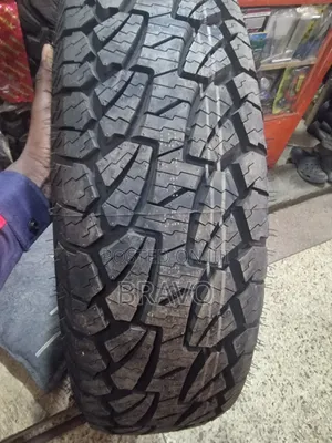 215/70r16 Tyres for Rov4, Noah New Model.