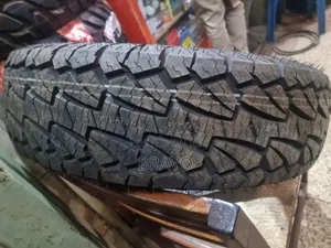 215/70r16 Tyres for Rov4, Noah New Model.