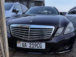 Mercedes-Benz E300 2010 Black