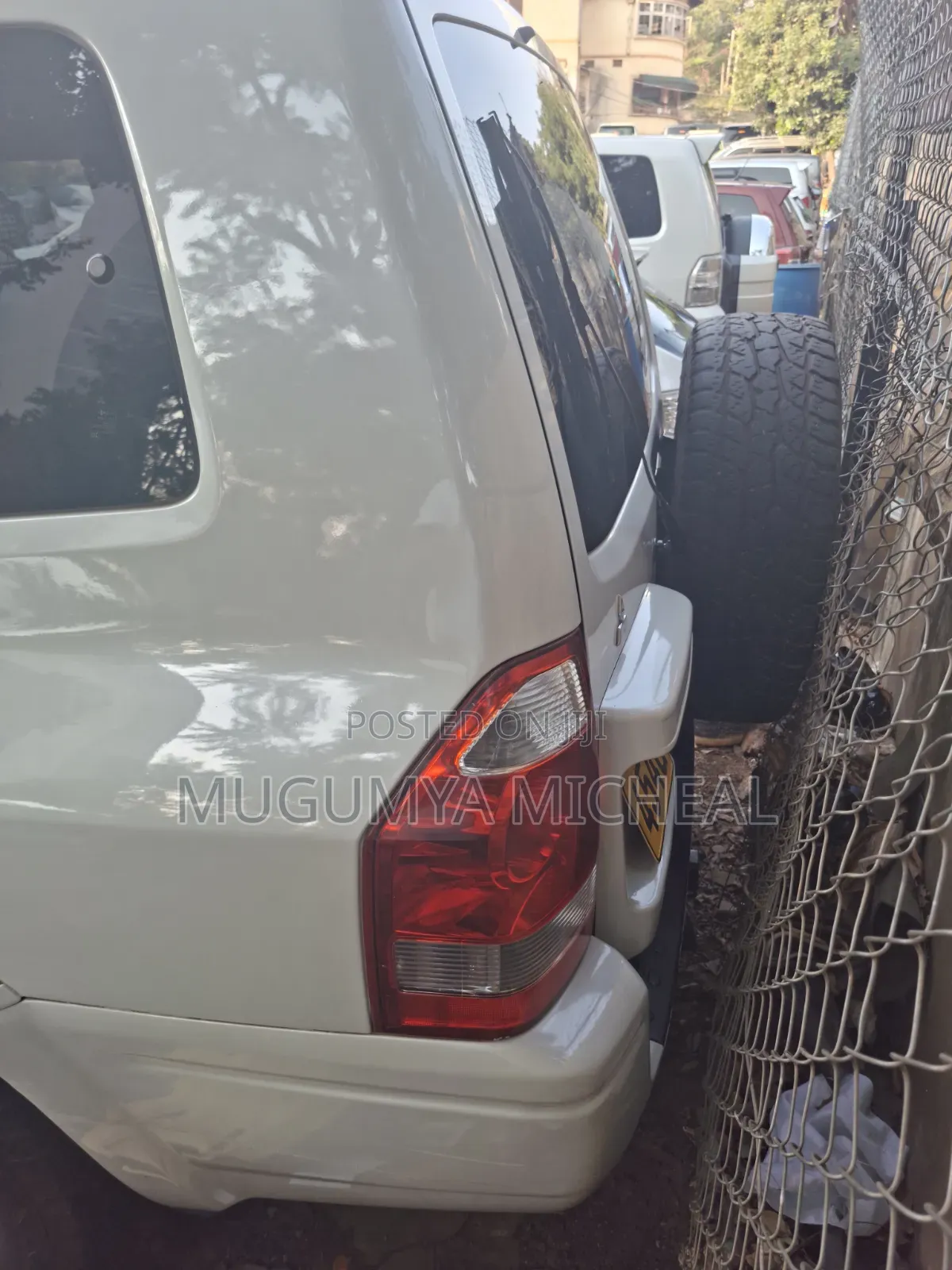 Mitsubishi Pajero 2006 White