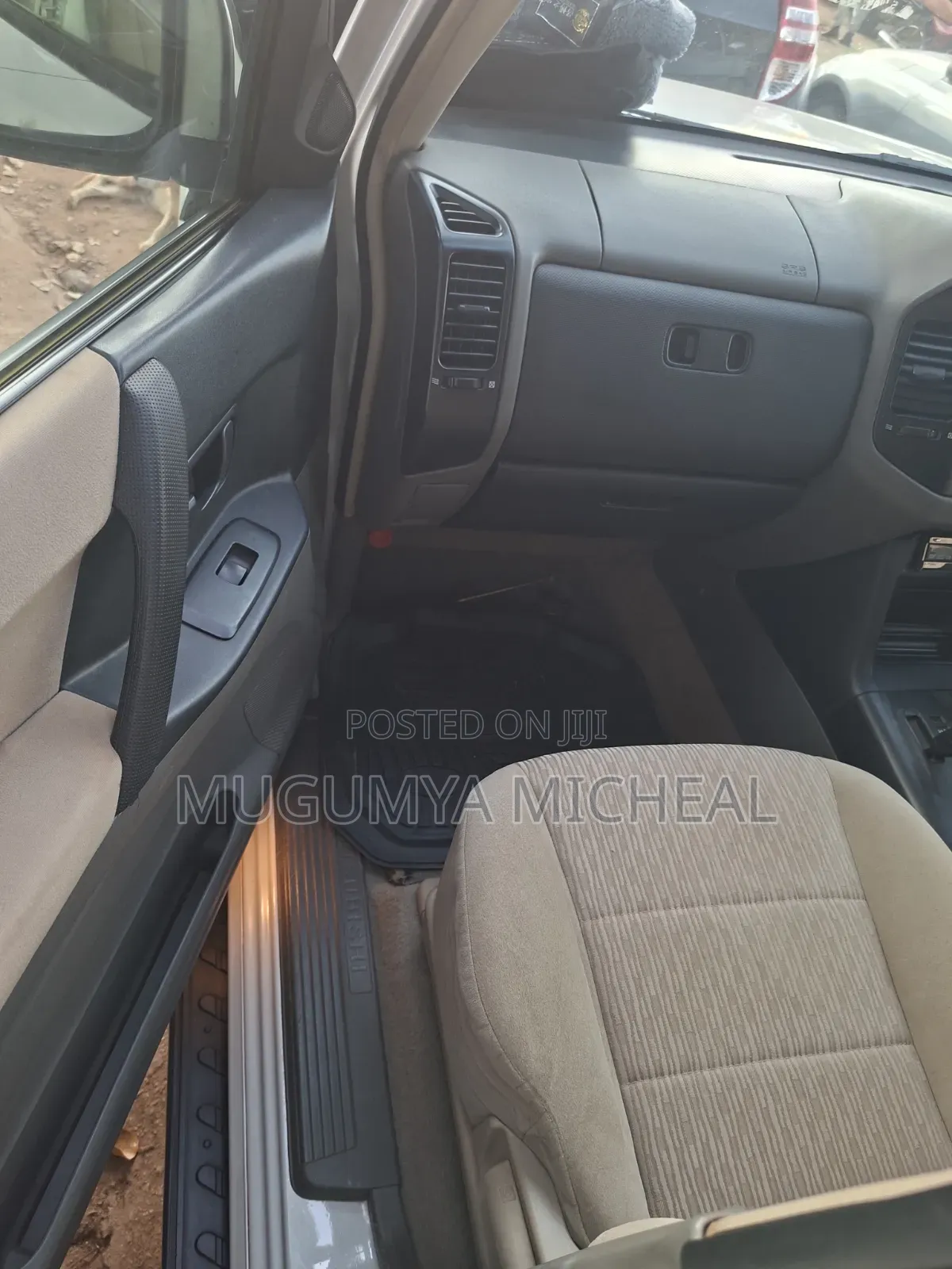 Mitsubishi Pajero 2006 White