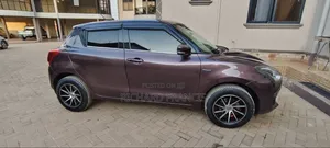 Suzuki Swift 2017 Burgundy
