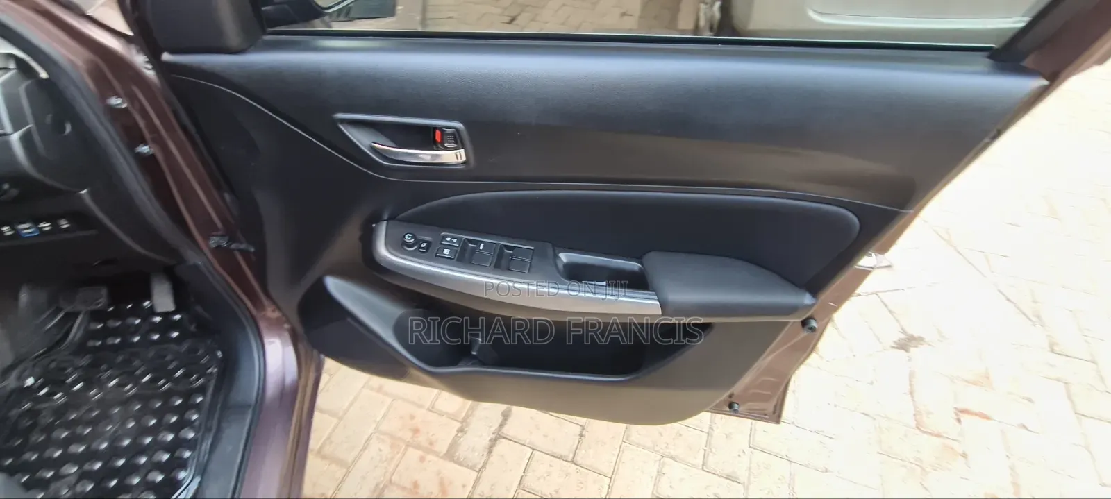 Suzuki Swift 2017 Burgundy