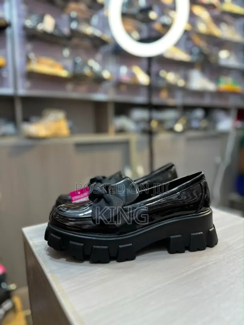 Stylish Black Patent Platform Loafers