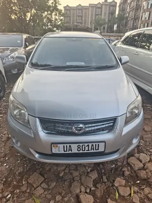 Toyota Corolla Fielder 2012 Silver