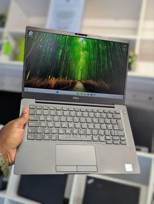 Laptop Dell Latitude 7300 8GB Intel Core i5 SSD 256GB