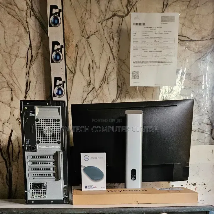 Desktop Computer Dell OptiPlex 3050 4GB Intel Core i5 HDD 500GB