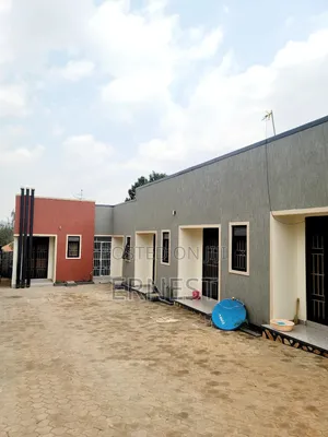 3bdrm House in Wakiso / Wakiso for sale