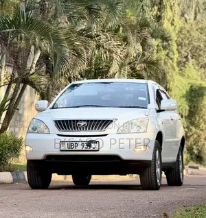 Toyota Harrier 2.4 2010 White