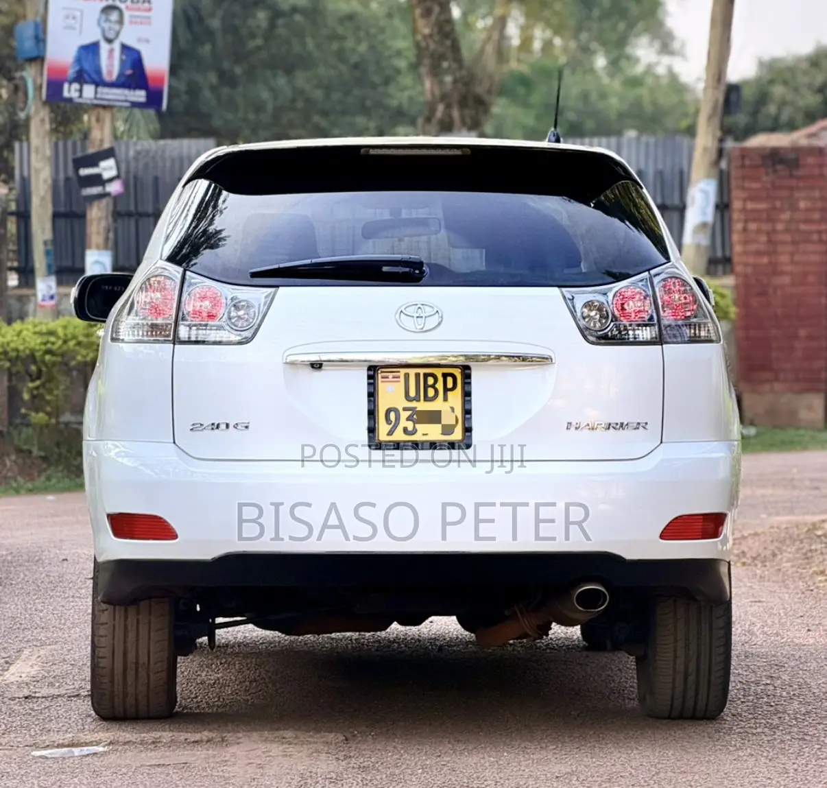 Toyota Harrier 2.4 2010 White