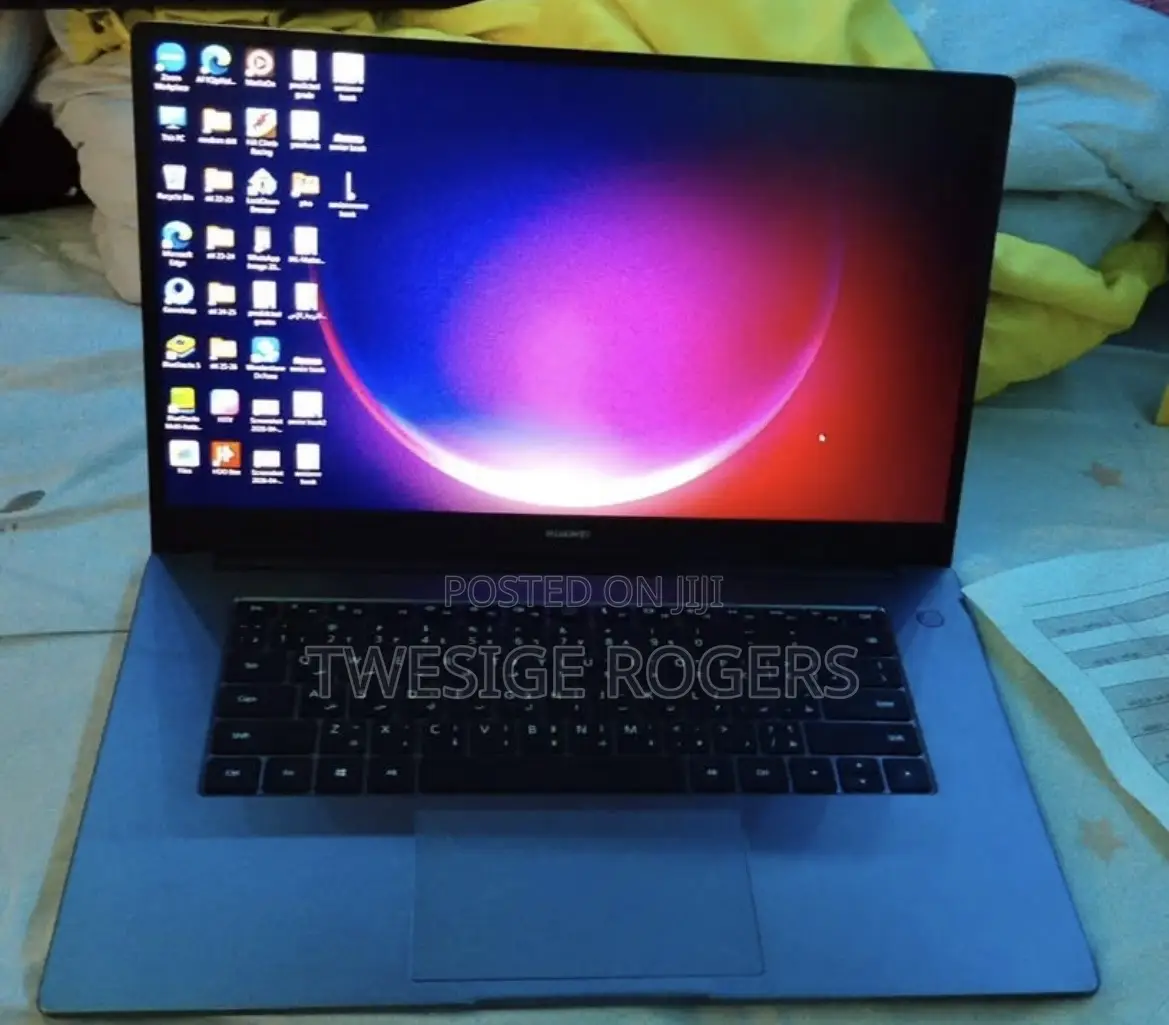 Laptop Huawei Matebook D 15 8GB Intel Core i3 SSD 256GB