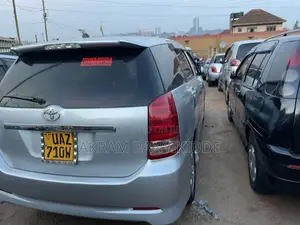 Toyota Wish 2004 Silver