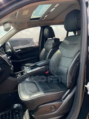 Mercedes-Benz M Class ML350 4dr SUV (3.5L 6cyl 7A) 2014 Black