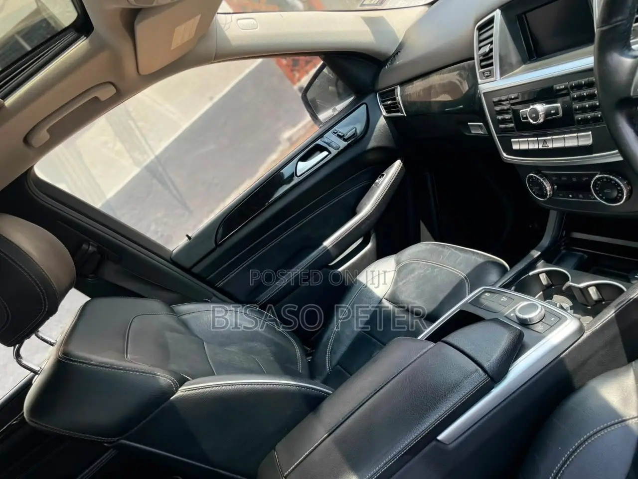Mercedes-Benz M Class ML350 4dr SUV (3.5L 6cyl 7A) 2014 Black