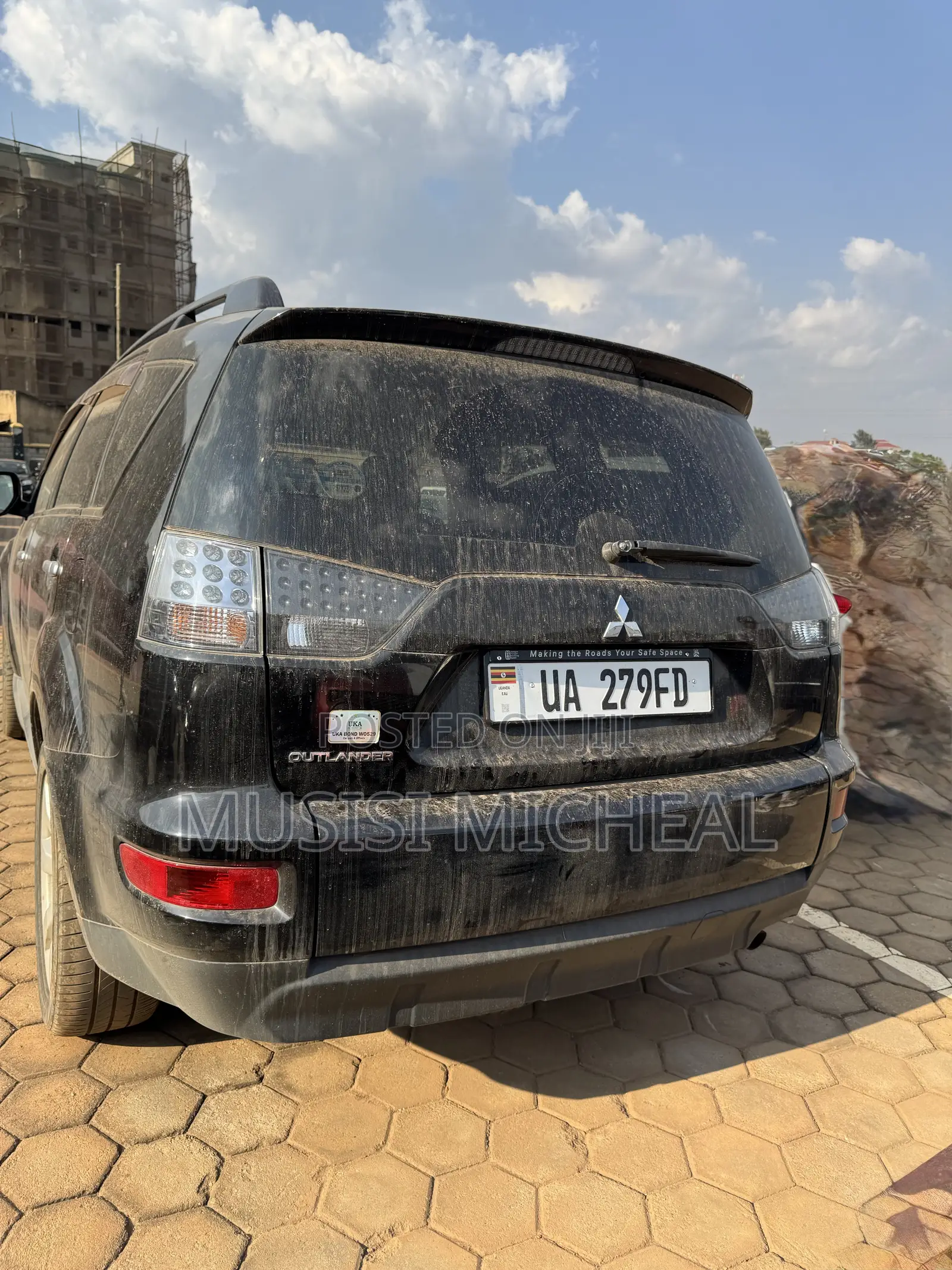 Mitsubishi Outlander SE 2011 Black