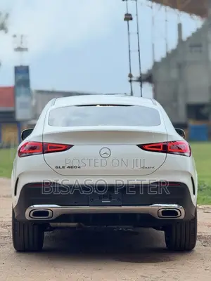 Mercedes-Benz GLE-Class GLE 400d 4MATIC 2021 White