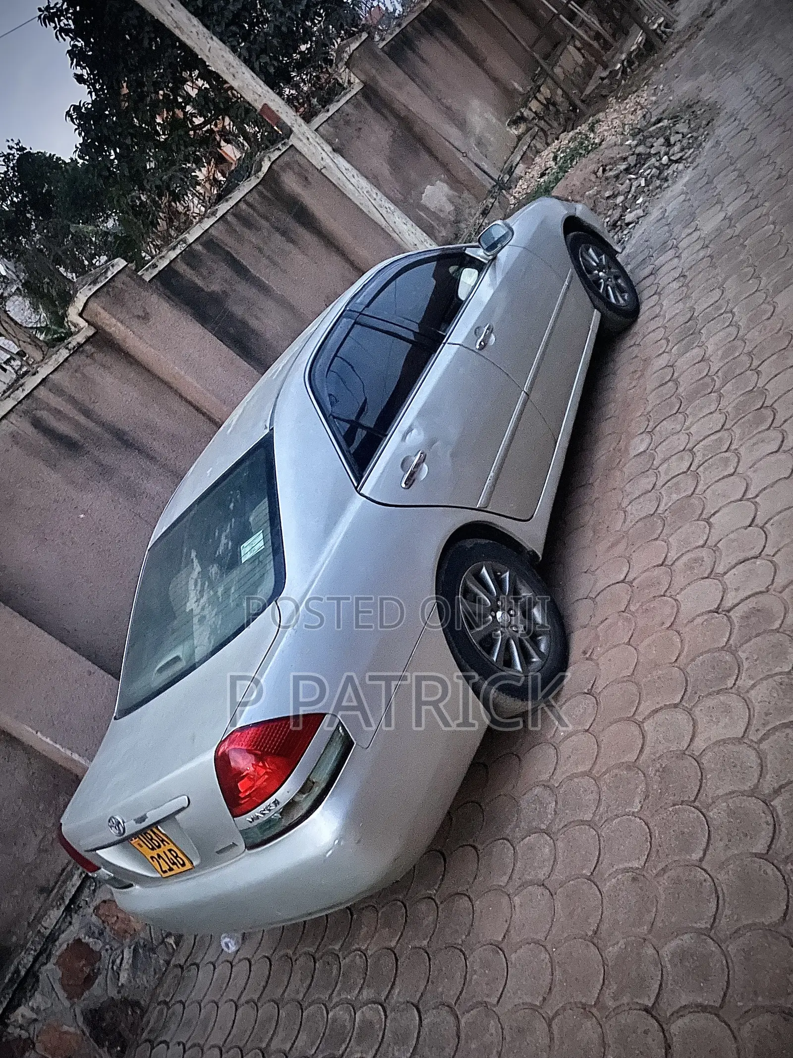 Toyota Mark II 2.0 RWD 2004 Silver