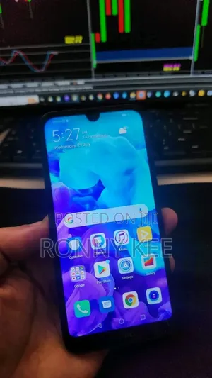 Huawei Y5 2019 32 GB Gold