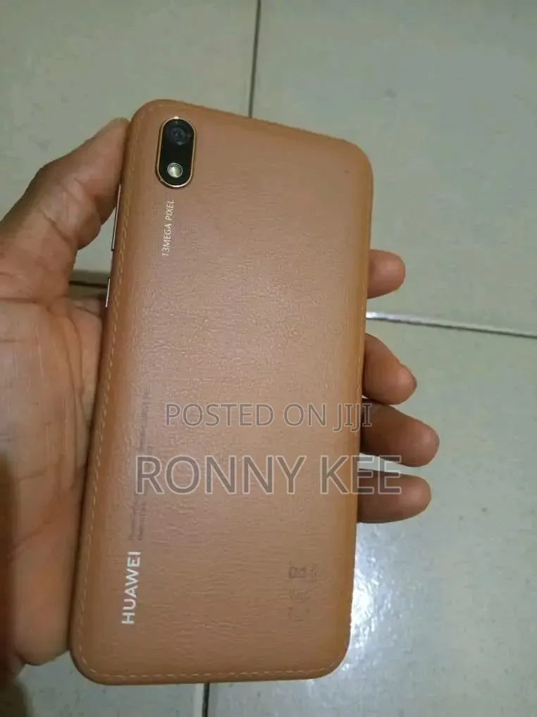 Huawei Y5 2019 32 GB Gold