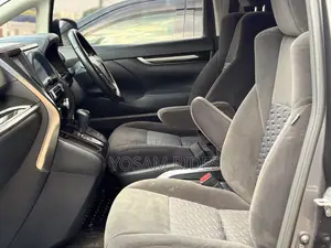 Toyota Alphard 2.5 Petrol FWD 2016 Gray