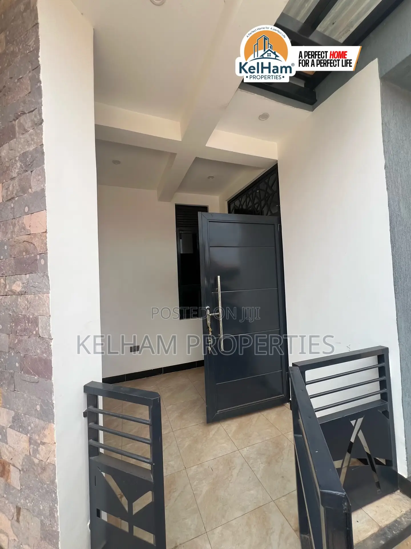 Furnished 3bdrm Duplex in Kyanja, Kira for sale