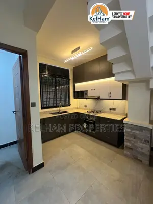 Furnished 3bdrm Duplex in Kyanja, Kira for sale