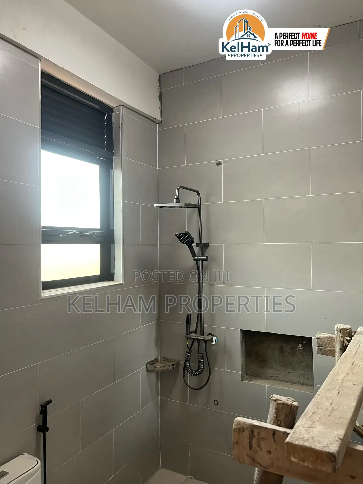 Furnished 4bdrm Duplex in Kyanja, Kira for sale