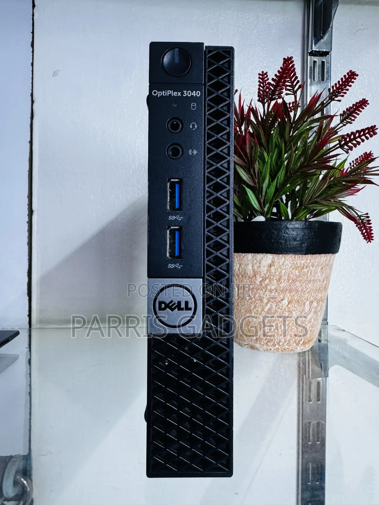 Desktop Computer Dell Optiplex 3040 8GB Intel Core i5 SSD 256GB