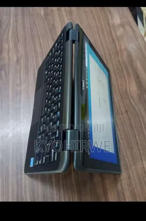 Laptop Dell Latitude 3390 4GB Intel SSD 128GB