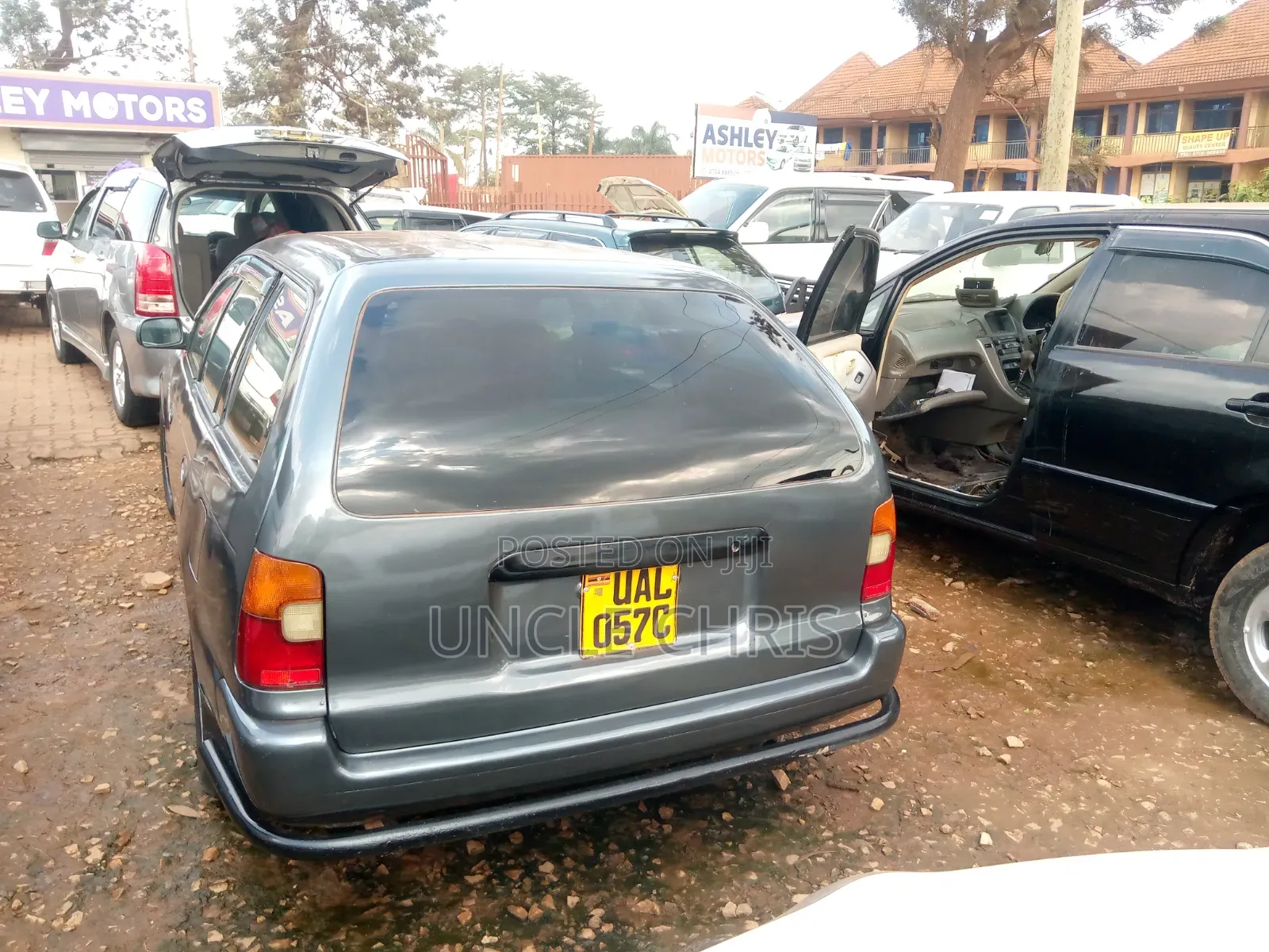 Toyota Corolla 1999 Gray