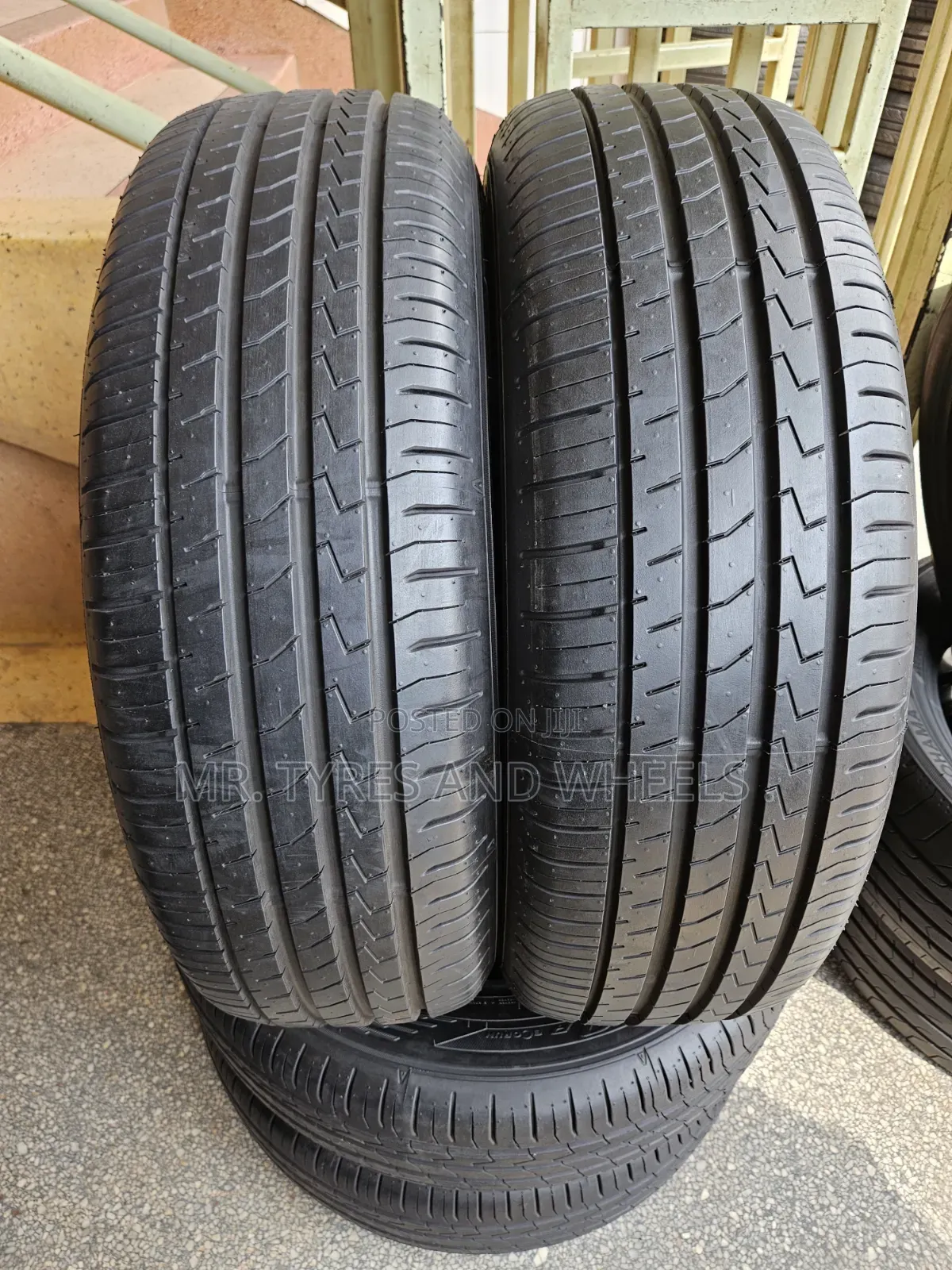 225 65 R17 Falken Japan Tires Used 1week Only 5years Warranty.