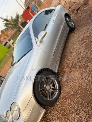Mercedes-Benz CLK 2005 Silver