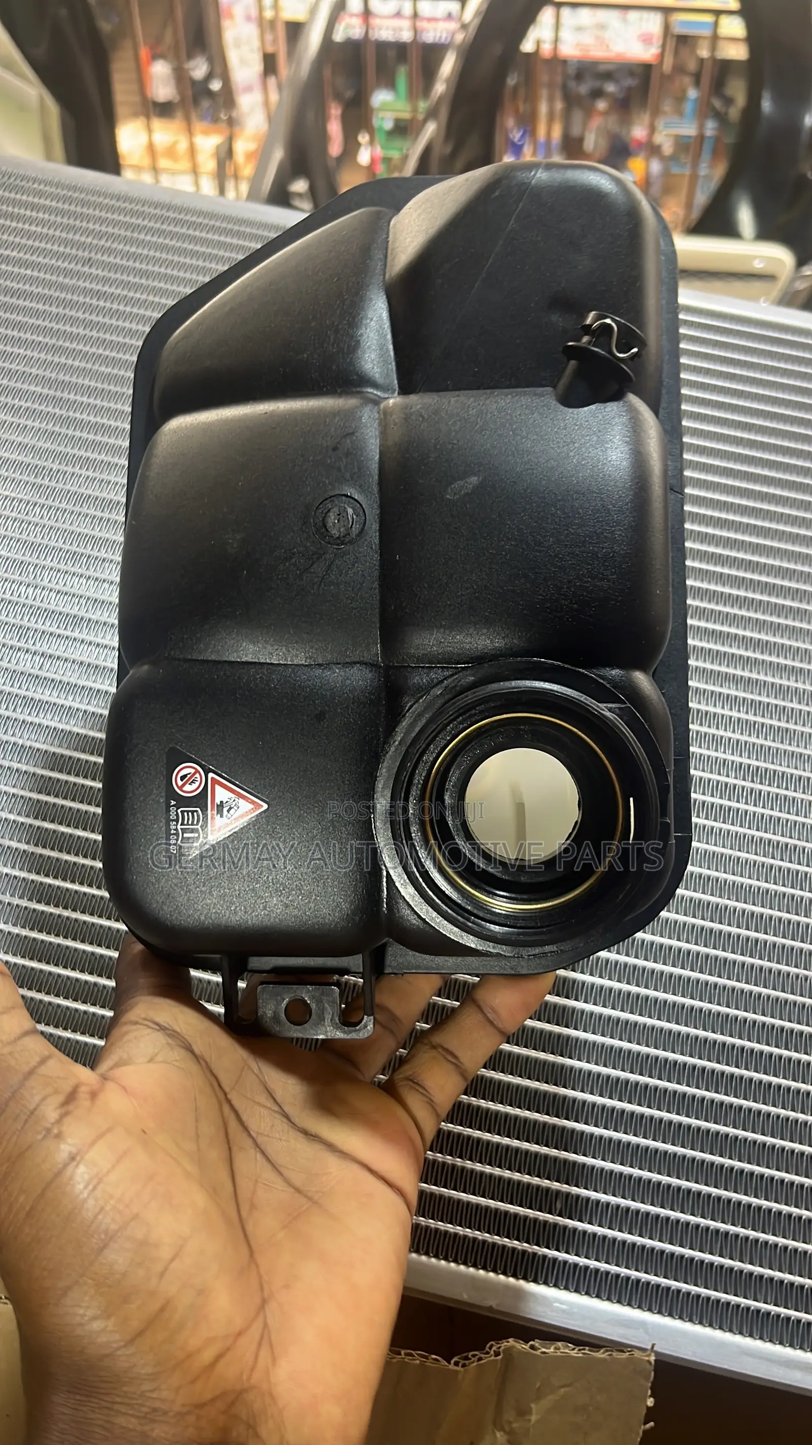 Coolant Expansion Tank for Mercedes E Class W211 2002-2009