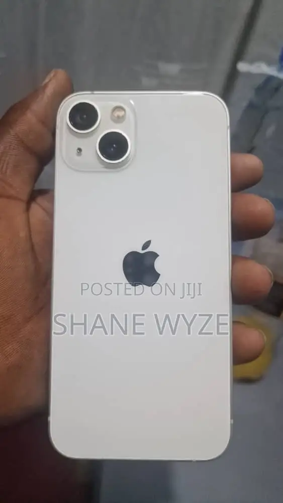 Apple iPhone 13 128 GB White