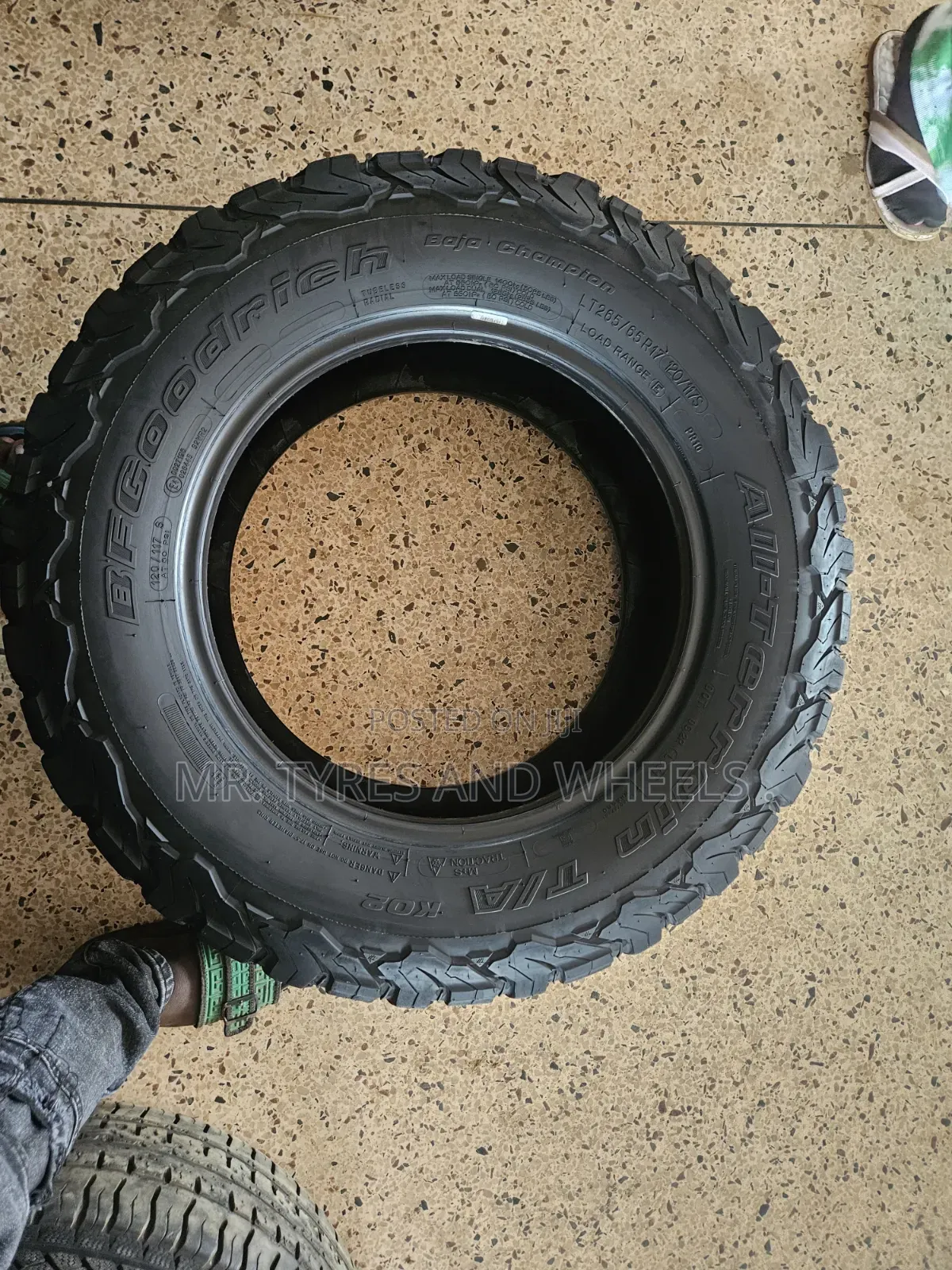 265 65 R17 BFGoodrich All Terrain AT Used Bt Still Gd Tires Almost New