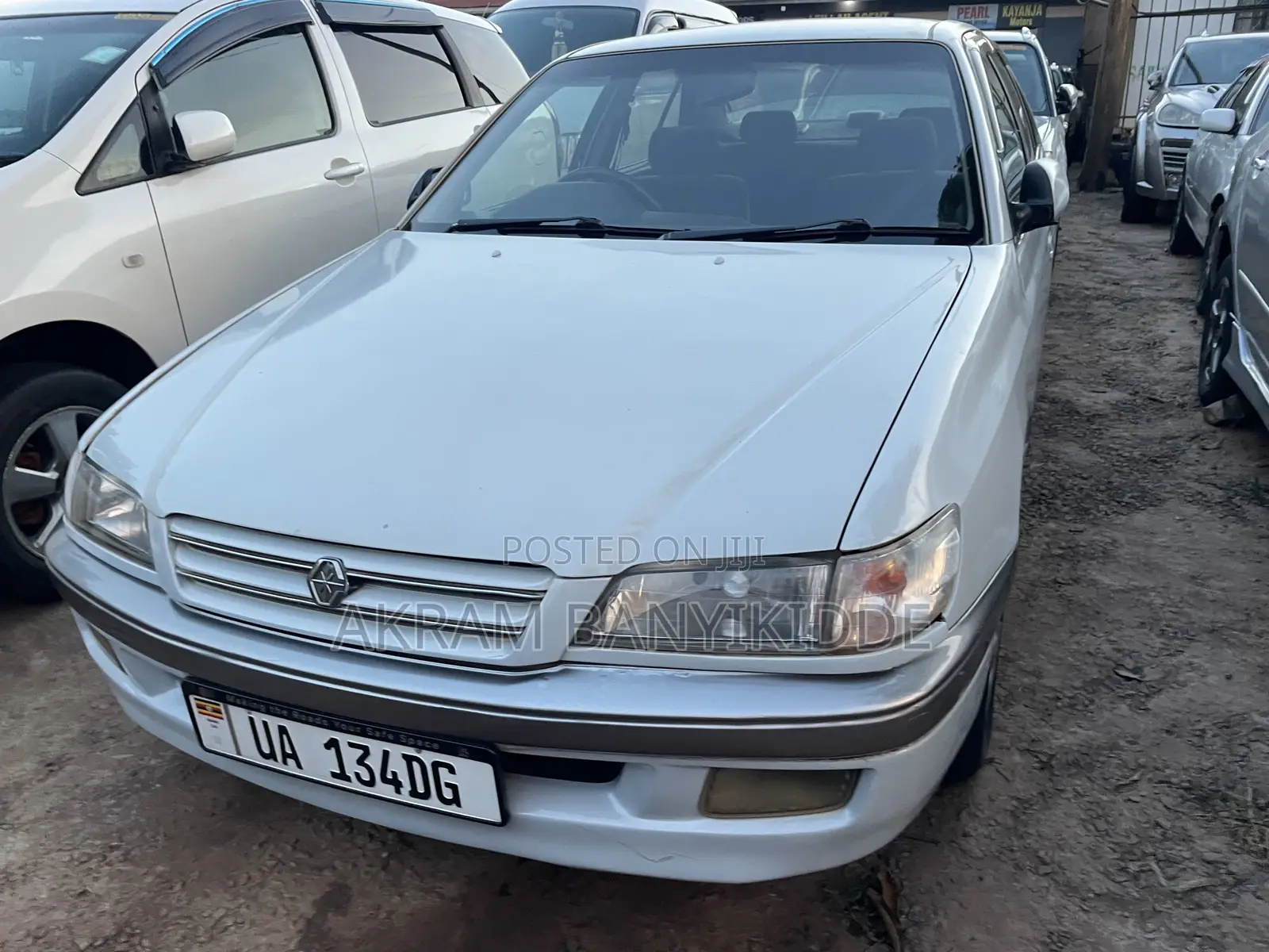 Toyota Corona Premio 2000 Gray