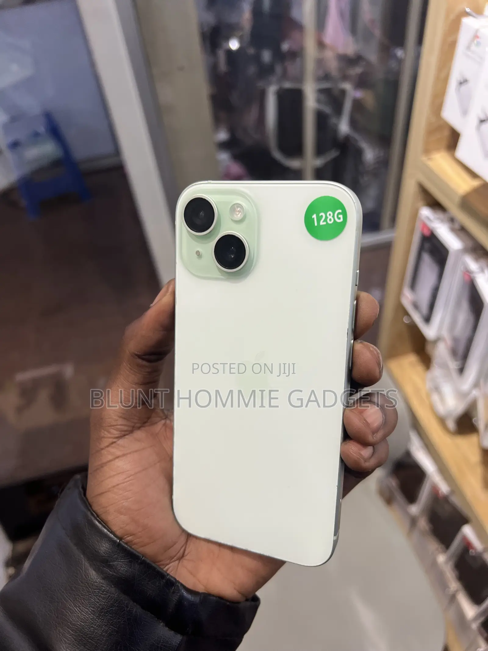 Apple iPhone 15 128 GB Green