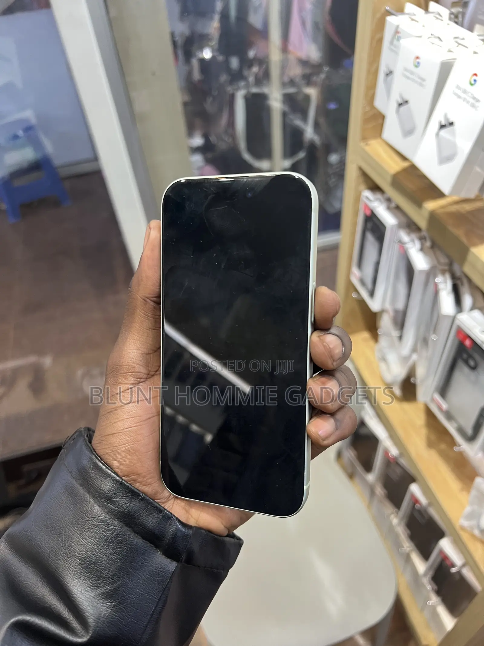 Apple iPhone 15 128 GB Green
