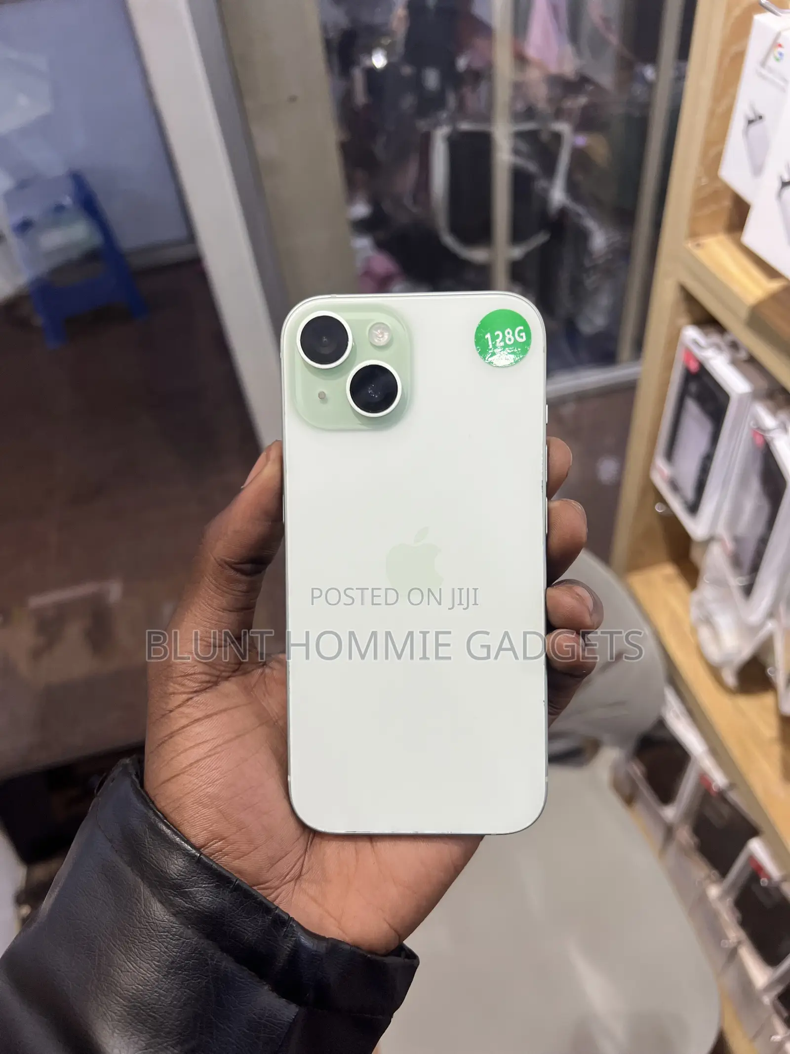 Apple iPhone 15 128 GB Green
