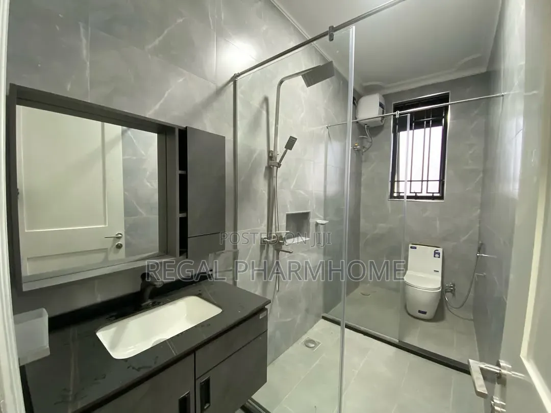 2bdrm Apartment in Muyenga, Central Division for rent
