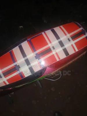 Bajaj Boxer 2025 Red