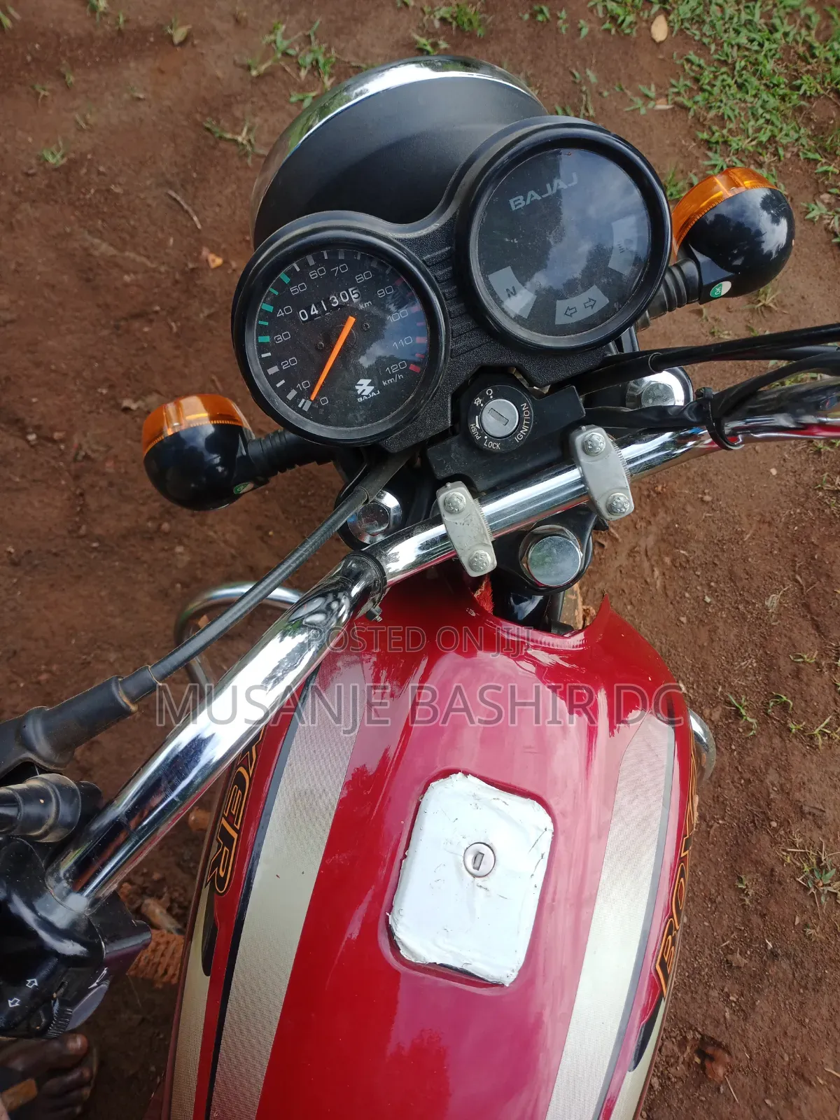 Bajaj Boxer 2025 Red